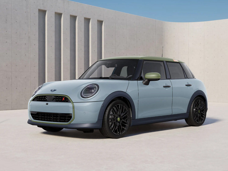 MINI COOPER (5-DOOR) S PAUL SMITH EDITION